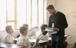 عبر محاضرات قرآنية.. المجمع العلمي يواصل إقامة مشروعه القرآني في مدارس كربلاء