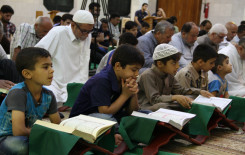 ابتهاجاً بمولد الإمام محمد الجواد(عليه السلام) معهد القرآن الكريم يقيم أمسية قرآنية مباركة