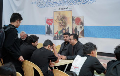 المجمع العلمي يواصل تقديم خدماته القرآنية لزائري الأربعين في بابل