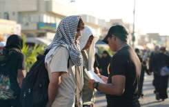 المجمع العلمي يواصل تقديم خدماته القرآنية للزائرين في قضاء الهندية