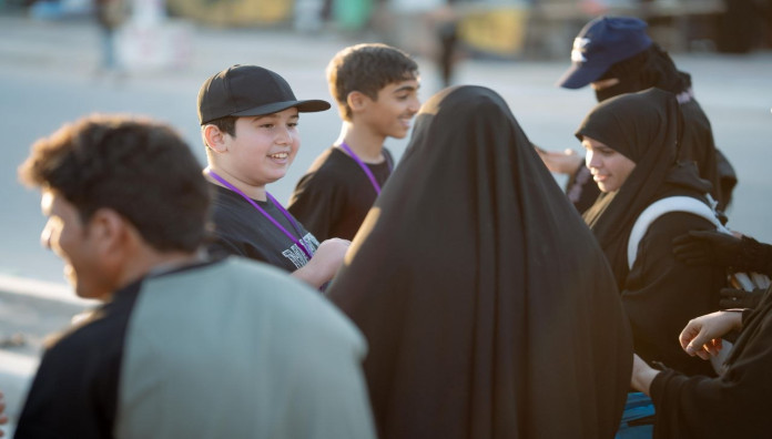 طلبة المجمع العلمي يشاركون في مشروع تعليم القراءة الصحيحة للزائرين في قضاء الهندية