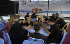 المجمع العلمي يفتتح محطّات تعليم القراءة الصحيحة للزائرين في بابل