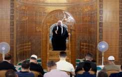 ضمن فعاليات مشروع المساجد حياة.. المجمع العلمي يحيي ذكرى شهادة الإمام الصادق (عليه السلام)