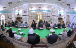 المَجمَع العلمي يُقيم عددًا من الختمات القرآنية في مساجد كربلاء
