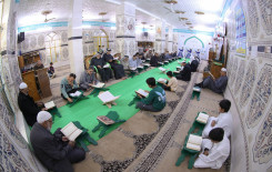 المَجمَع العلمي يُقيم عددًا من الختمات القرآنية في مساجد كربلاء