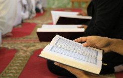 جانب من الختمات القرآنية الرمضانية المرتلة في (جامع الامام المهدي (عجل الله تعالى فرجه الشريف) - ناحية المهناوية ، حسينية أبو حلان - ناحية الحرية ، مسجد السيدة زينب (عليها السلام) - ناحية الحرية ) التي يقيمها معهد القرآن الكريم فرع النجف الأشرف التابع ل